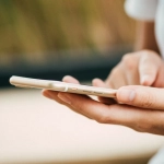 Мобильные приложения для всех сфер деятельности на экране смартфона